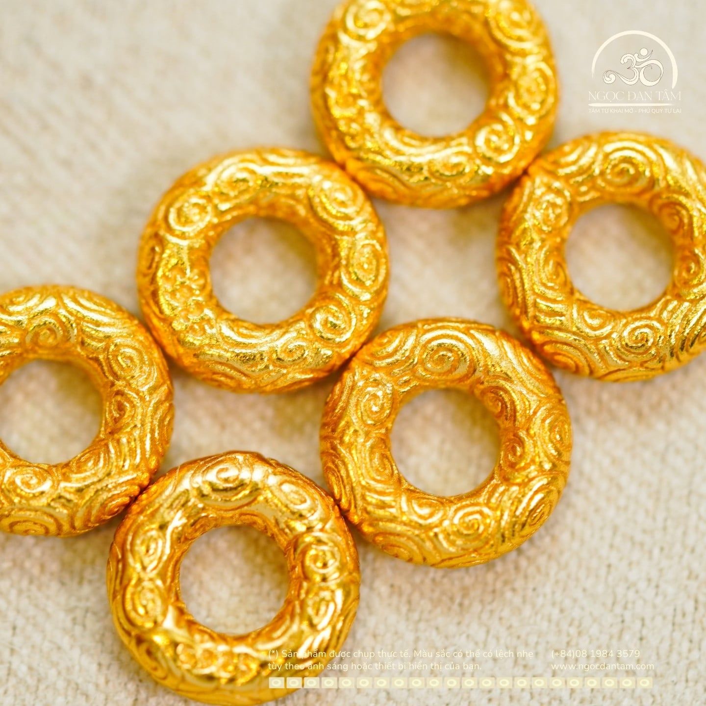  Charm Đệm Tròn Dày Bạc Mạ Vàng 8.89mm 