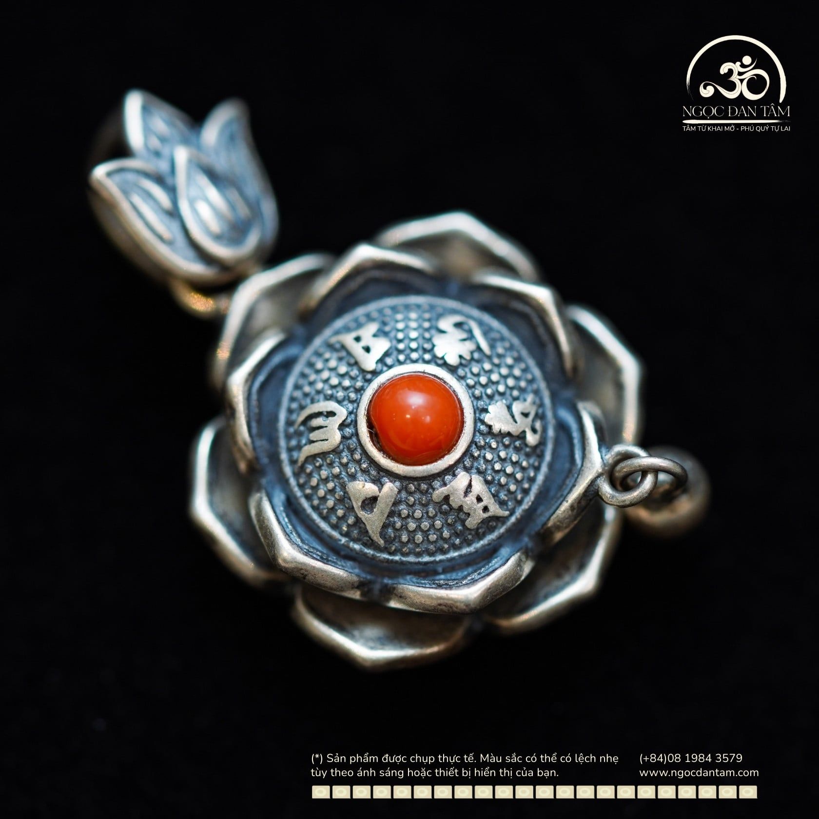  Charm Hoa Sen Chú Om 14.7mm - Bạc 925 Cao Cấp 