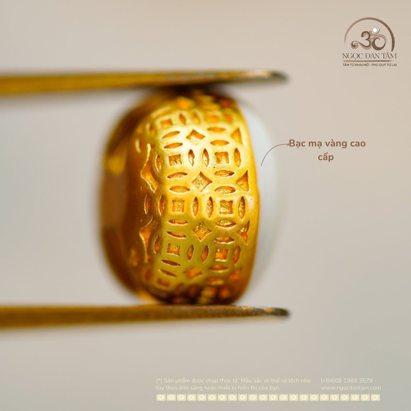  Charm Kim Tiền Vàng Tráng  Men Trắng  9.95mm - Bạc Mạ Vàng 