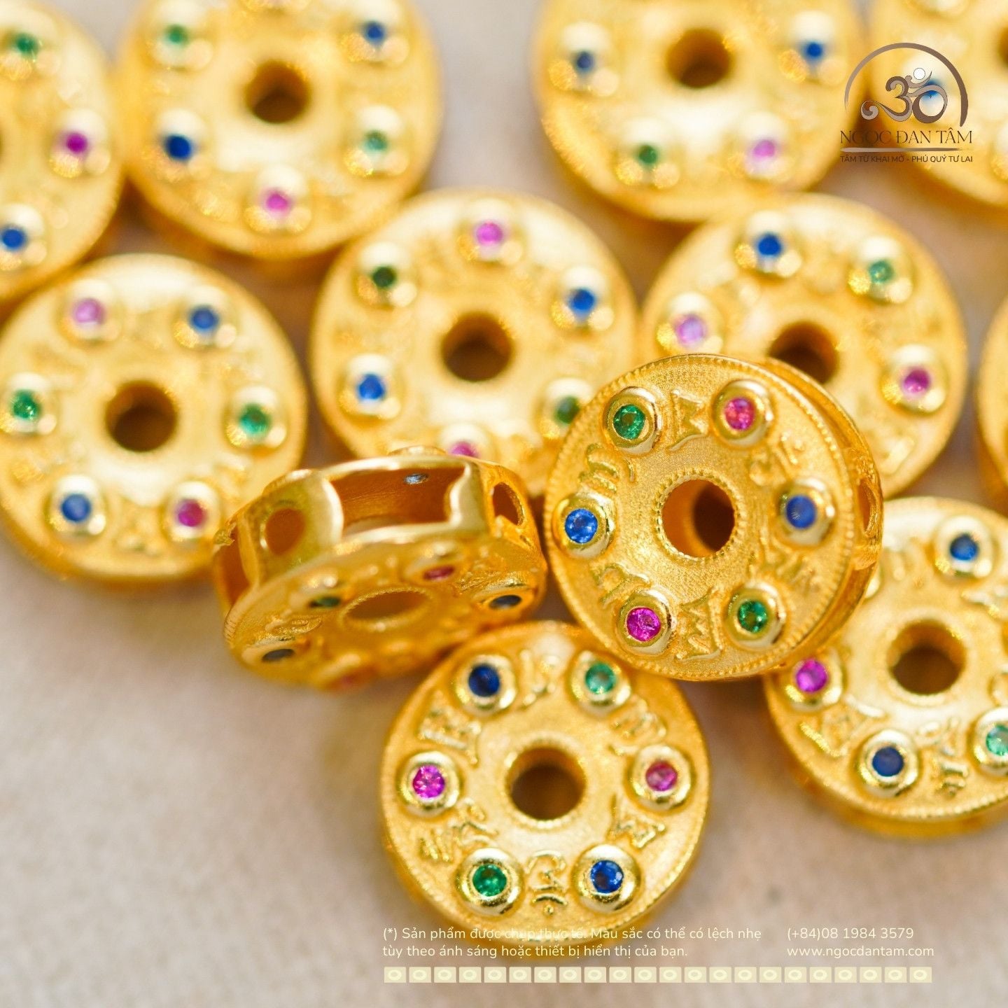  Charm Lục Tự Đính Đá 8.23mm - Bạc 925 Mạ Vàng Cao Cấp 