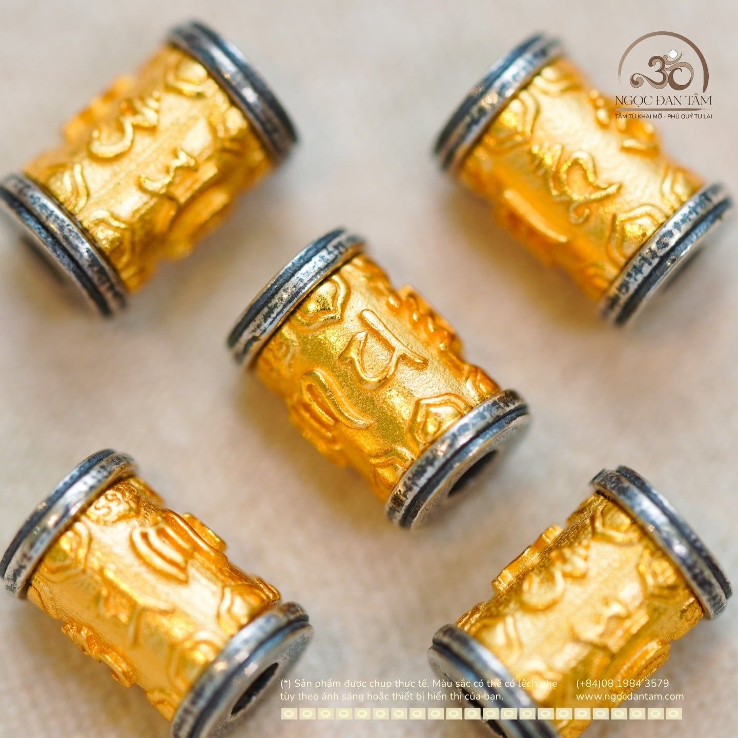  Charm Trụ Chú Omani Vàng Viền Bạc 9.49mm - Bạc 925 Mạ Vàng Cao Cấp 