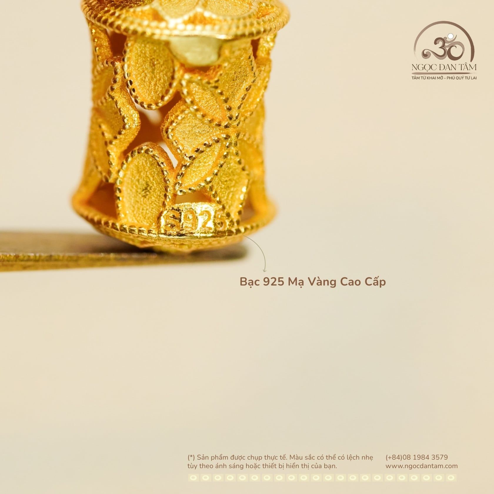  Charm Trụ Hoa 4 Cánh - Bạc 925 Mạ Vàng Cao 