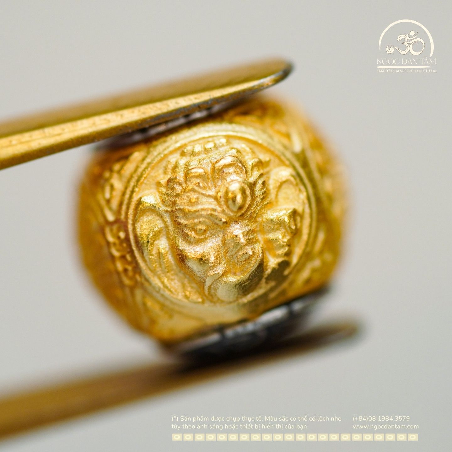  Charm Tròn 4 Pháp Khí Mạ Vàng  9.09mm - Bạc 925 Mạ Vàng Cao Cấp 