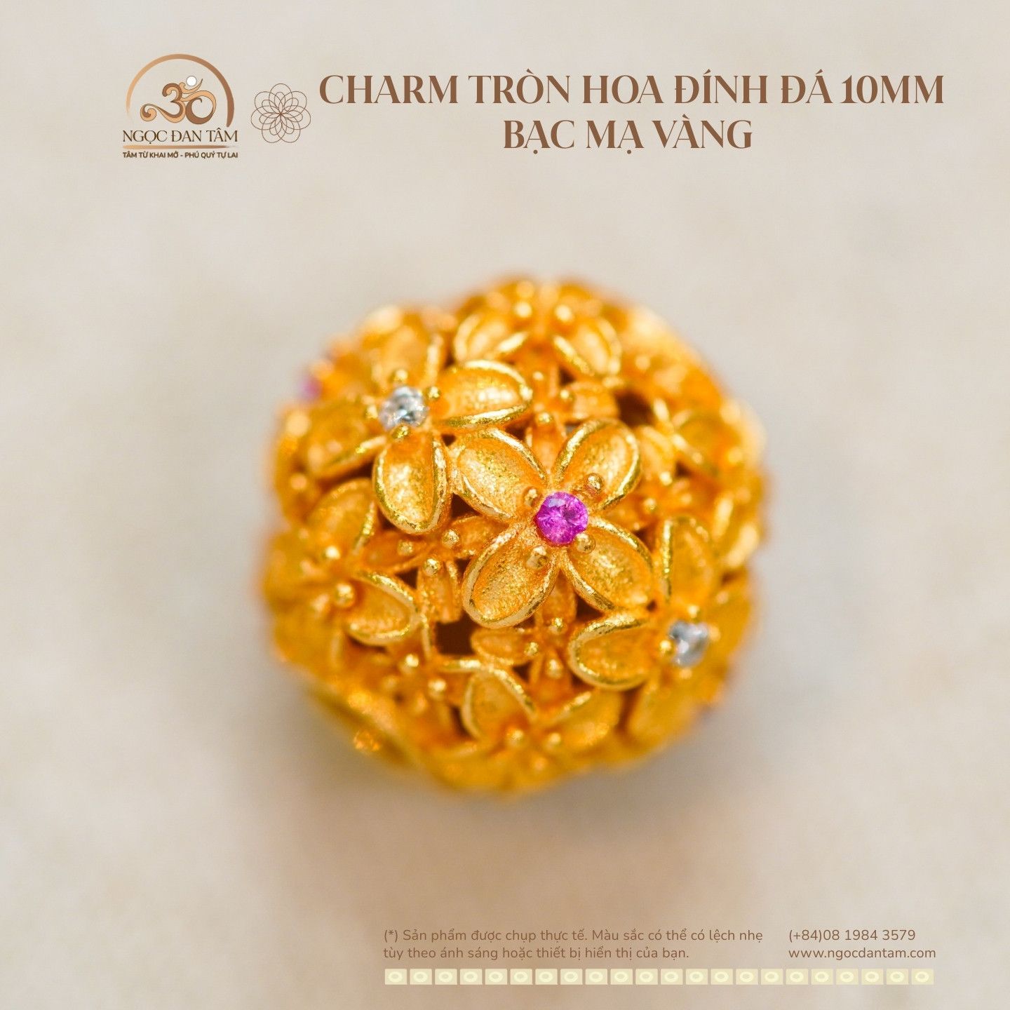  Charm Tròn Hoa Đính Đá 10mm - Bạc mạ Vàng 