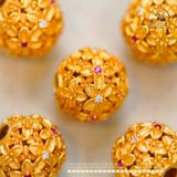  Charm Tròn Hoa Đính Đá 10mm - Bạc mạ Vàng 