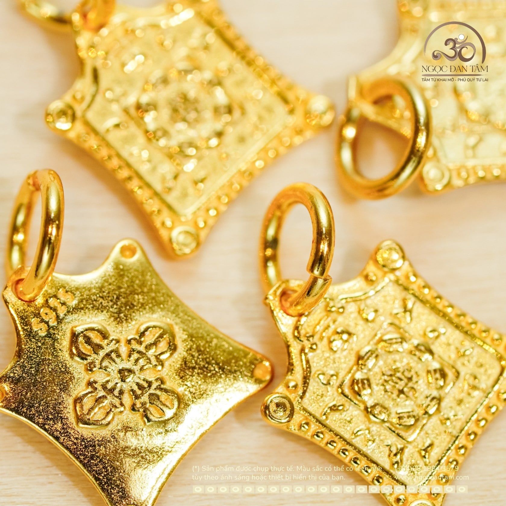  Charm Treo Bánh Xe Pháp Luân - Bạc 925 Mạ Vàng Cao Cấp 
