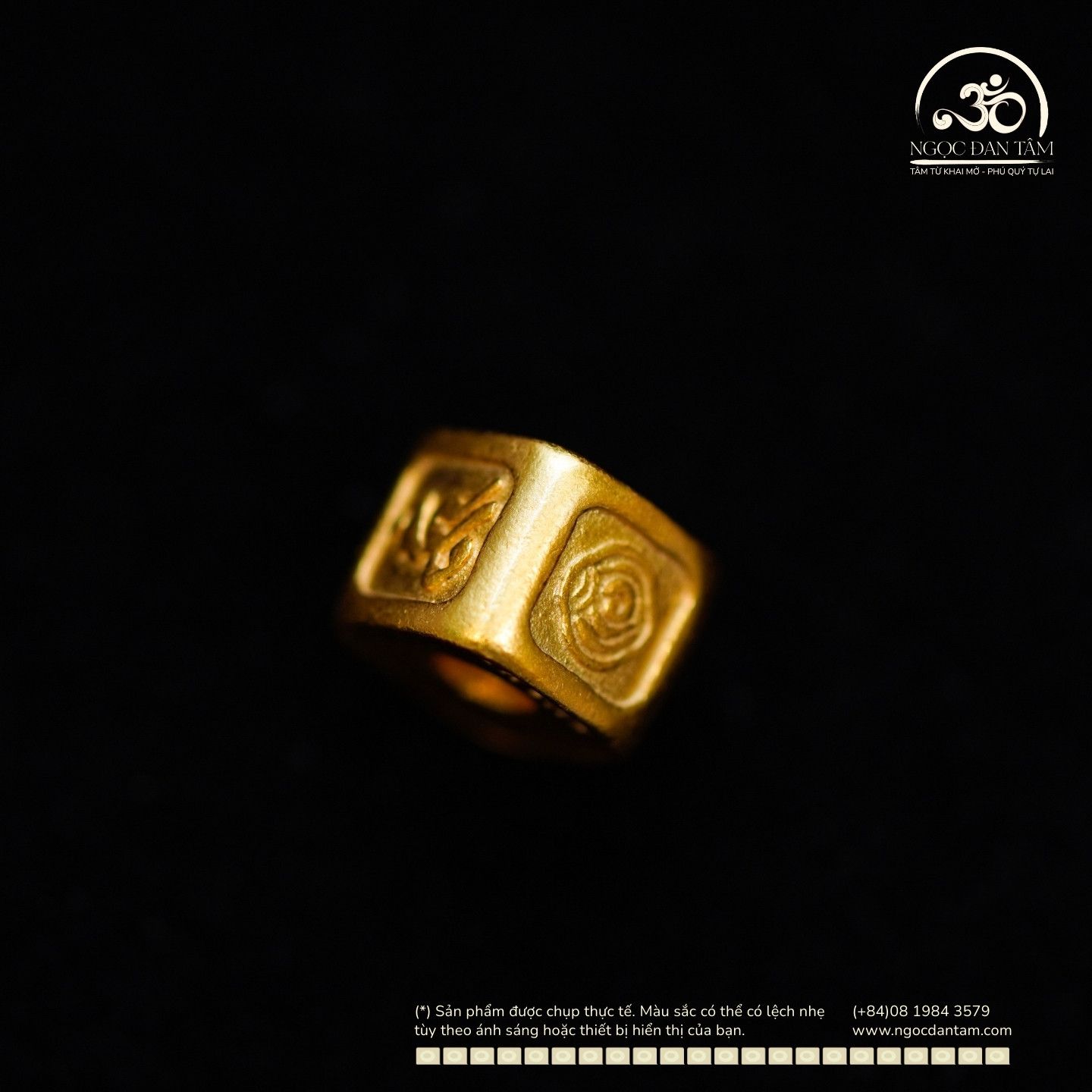  Charm Vuông Chú Om 7.33mm - Bạc 925 Mạ vàng cao cấp 