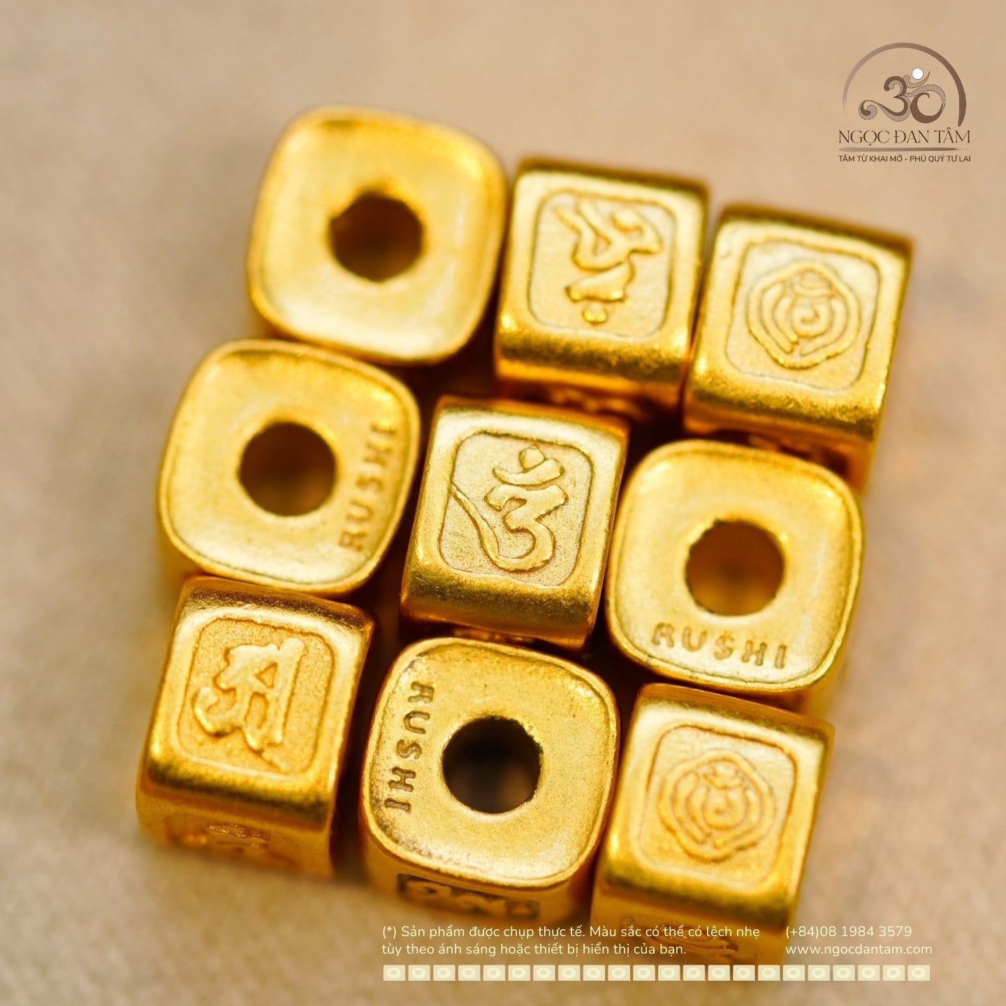  Charm Vuông Chú Om 7.33mm - Bạc 925 Mạ vàng cao cấp 