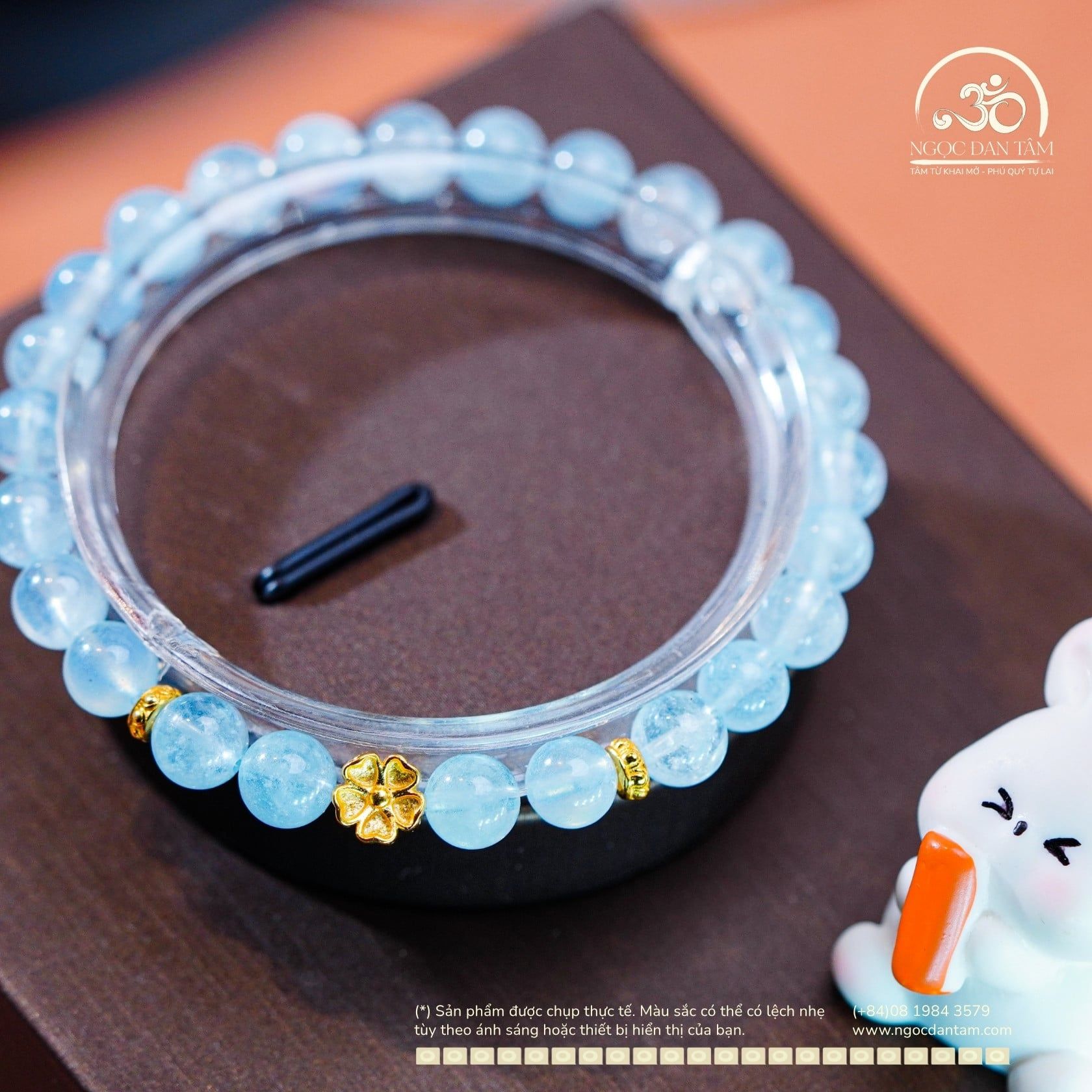  Vòng Tay Đá Aquamarine 6mm 3A Phối Charm Hoa Mai 