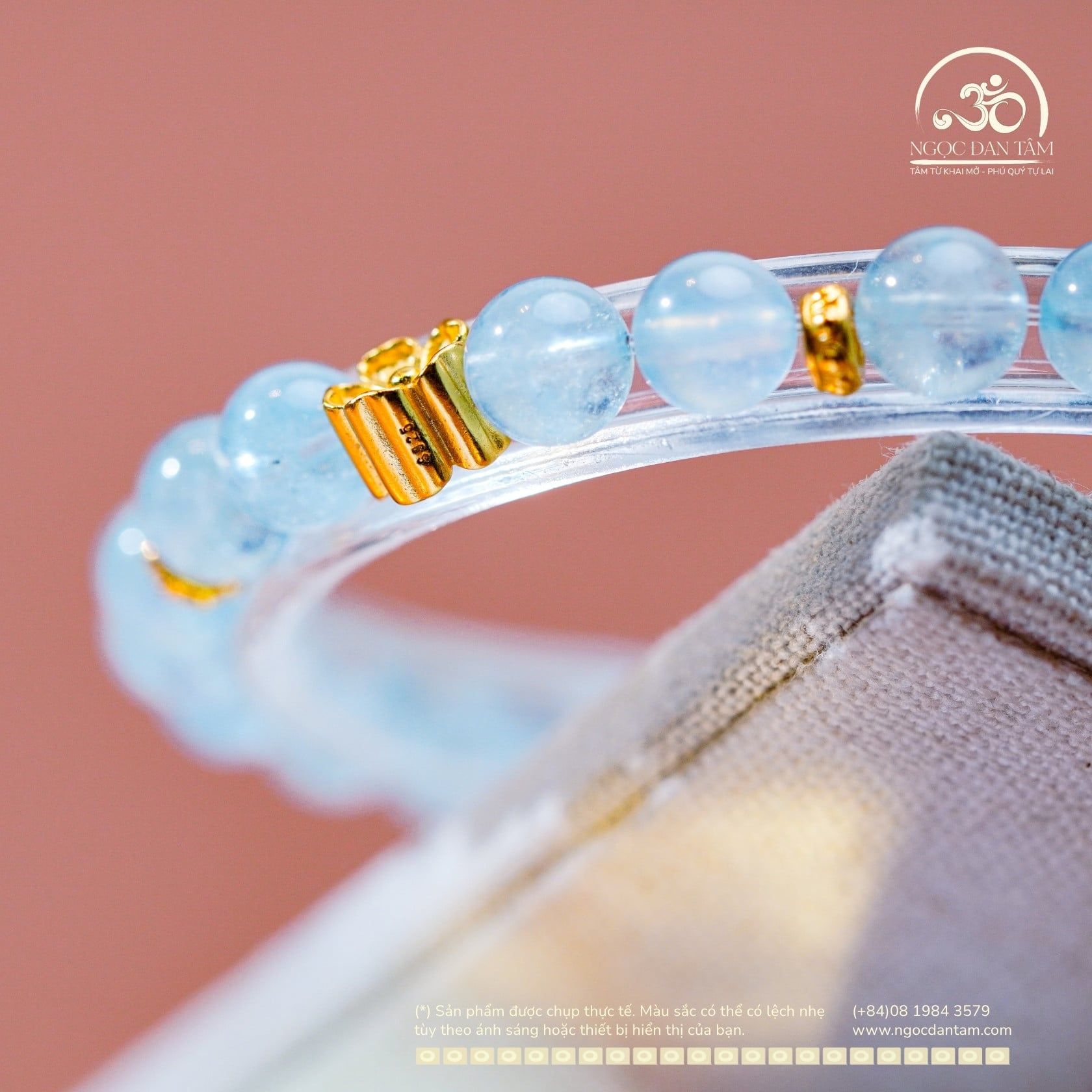  Vòng Tay Đá Aquamarine 6mm 3A Phối Charm Hoa Mai 