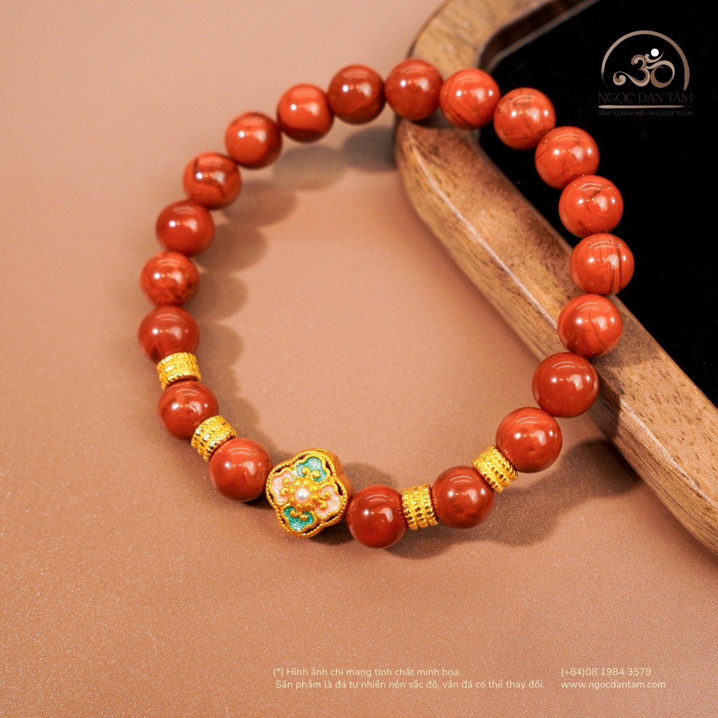  Vòng Tay Carnelian Tứ Xuyên 7mm 5A Phối Charm Hoa Đính Ngọc Trai 