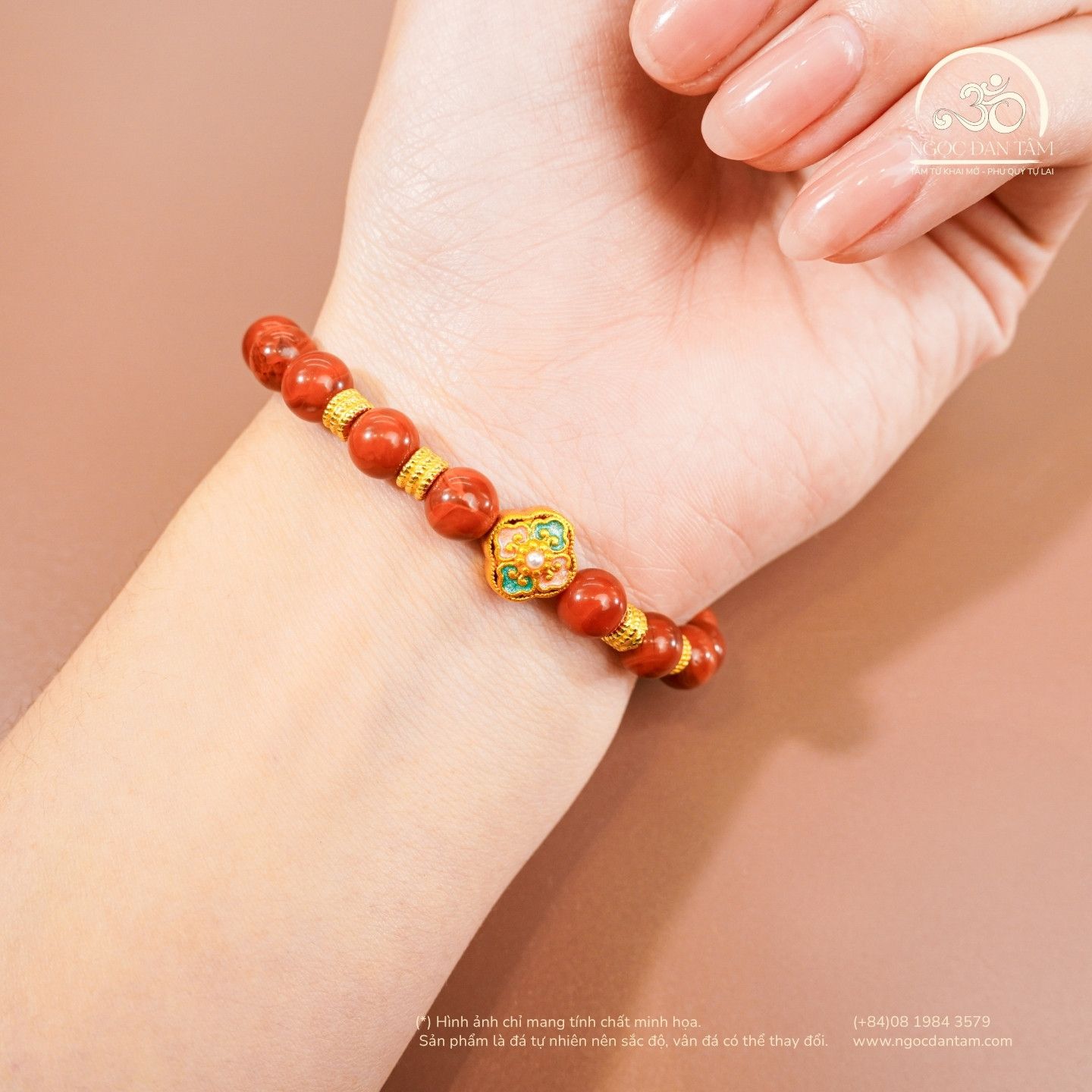  Vòng Tay Carnelian Tứ Xuyên 7mm 5A Phối Charm Hoa Đính Ngọc Trai 