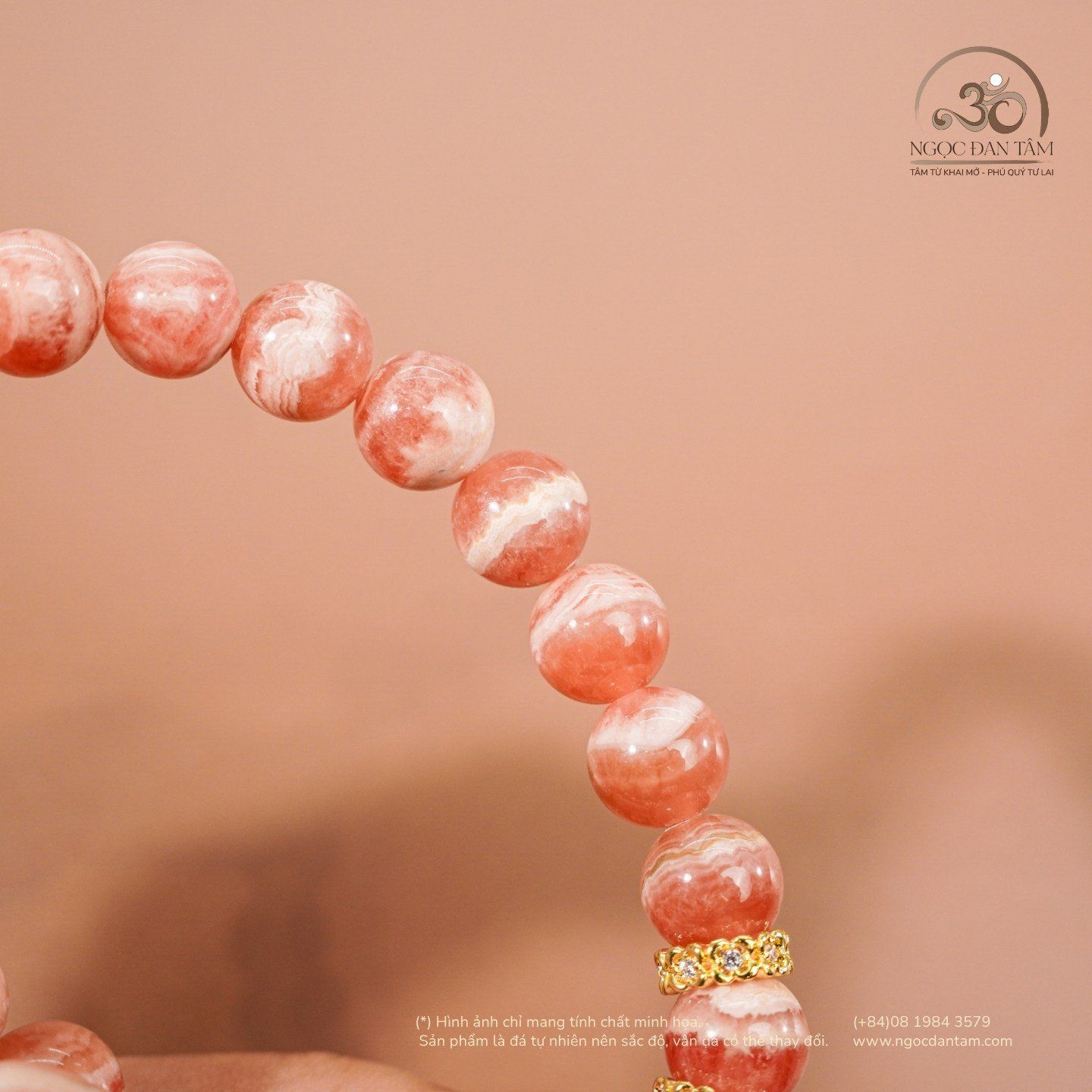  Vòng Tay Đào Hoa Vân Mây 8mm 5A Phối Charm 