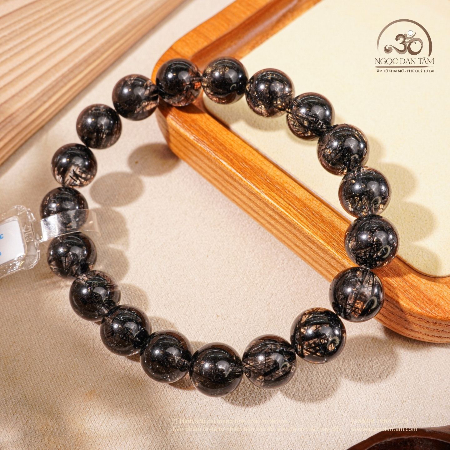  Vòng Tay Thạch Anh Tóc Đen 10mm 8A 