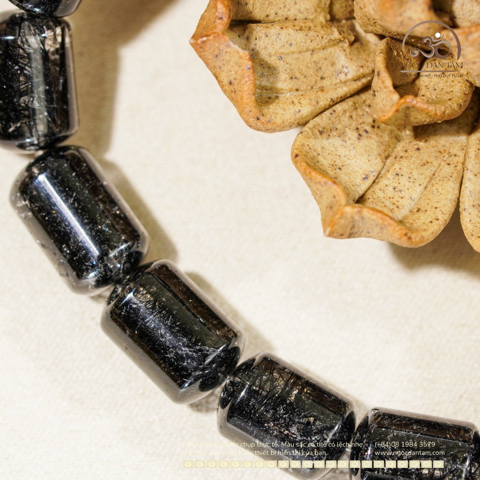  Vòng Tay Thạch Anh Tóc Đen Lu Thống 10mm 