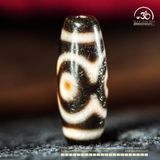  Dzi Hoa Sen 3 Mắt 28x10mm (New Dzi - Xiao Lu) 