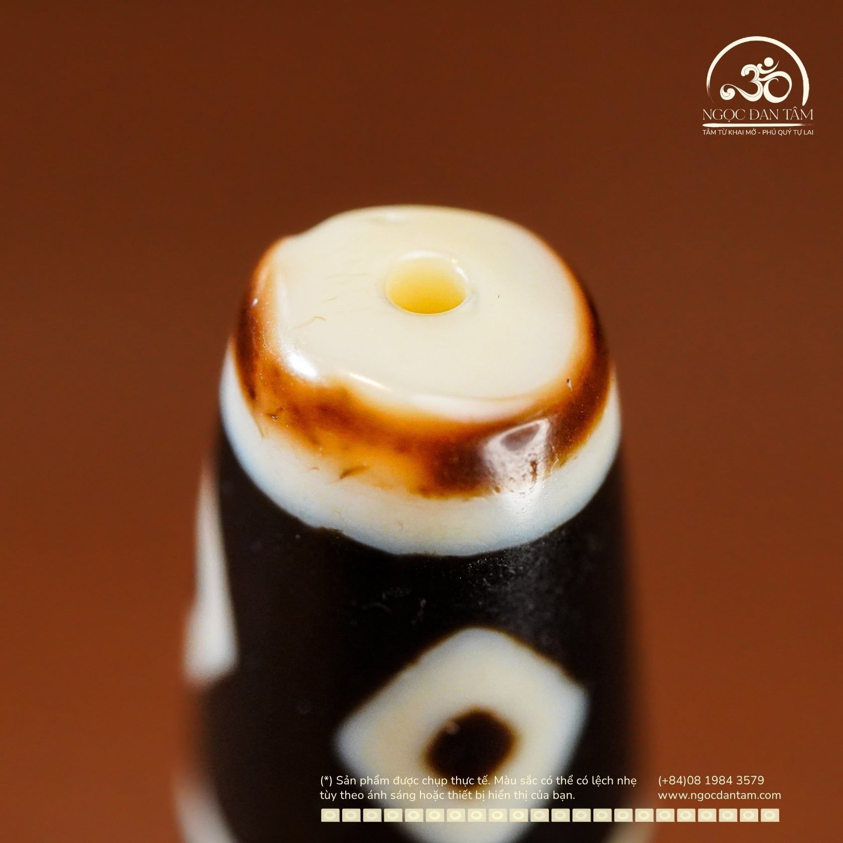  Đá Dzi Kim Cương 9 Mắt 52x13mm (New Dzi - Ju Yuan) 