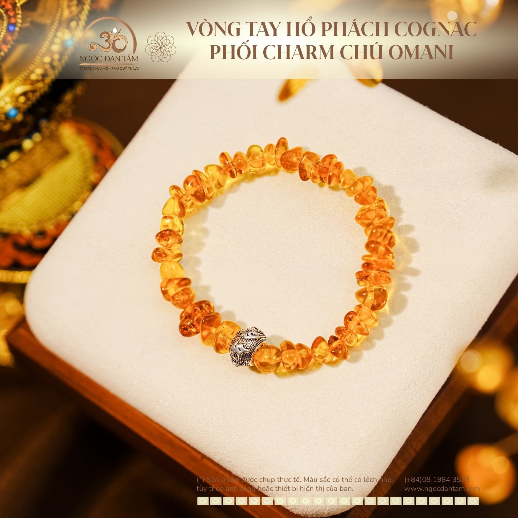  Vòng Tay Hổ Phách Cognac Phối Charm Chú Omani 