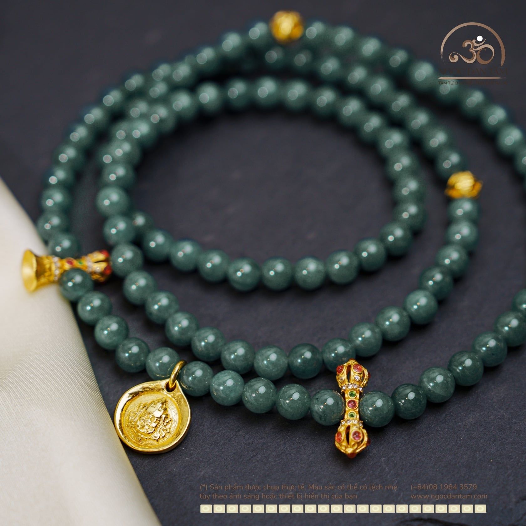  Chuỗi Vòng Tay Ngọc Hòa Điền 7mm 2A Phối Charm Bạc 925 Mạ Vàng Cao Cấp 
