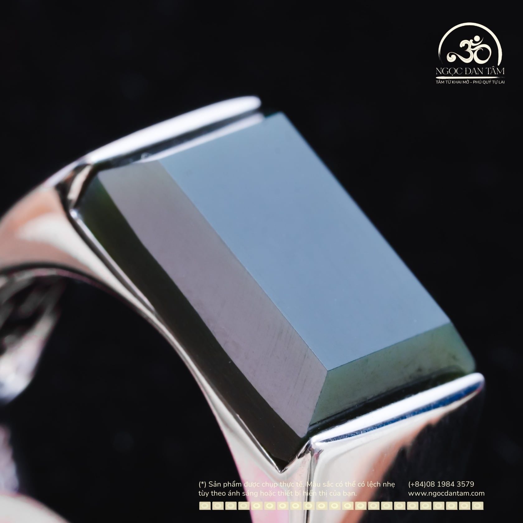  Nhẫn Bạc 925 Đính Ngọc Bích Đen 12mm 