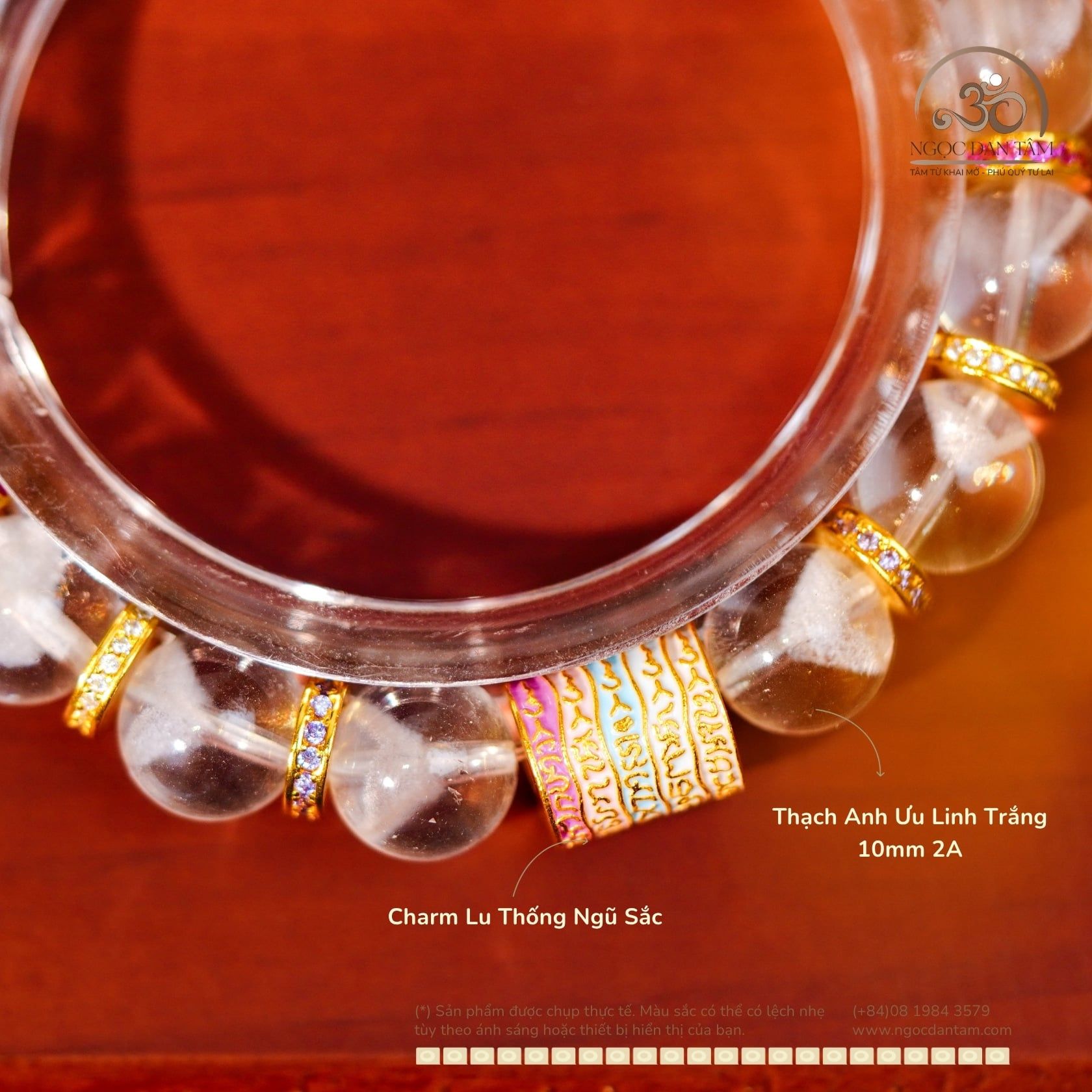  Vòng Tay Thạch Anh Ưu Linh Trắng 10mm 2A Phối Charm Lu Thống Ngũ Sắc 