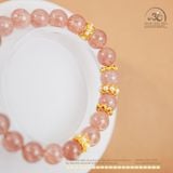  Vòng Tay Thạch Anh Dâu Tây 8mm 2A Phối Charm Hoa Mạ Vàng Cao Cấp 