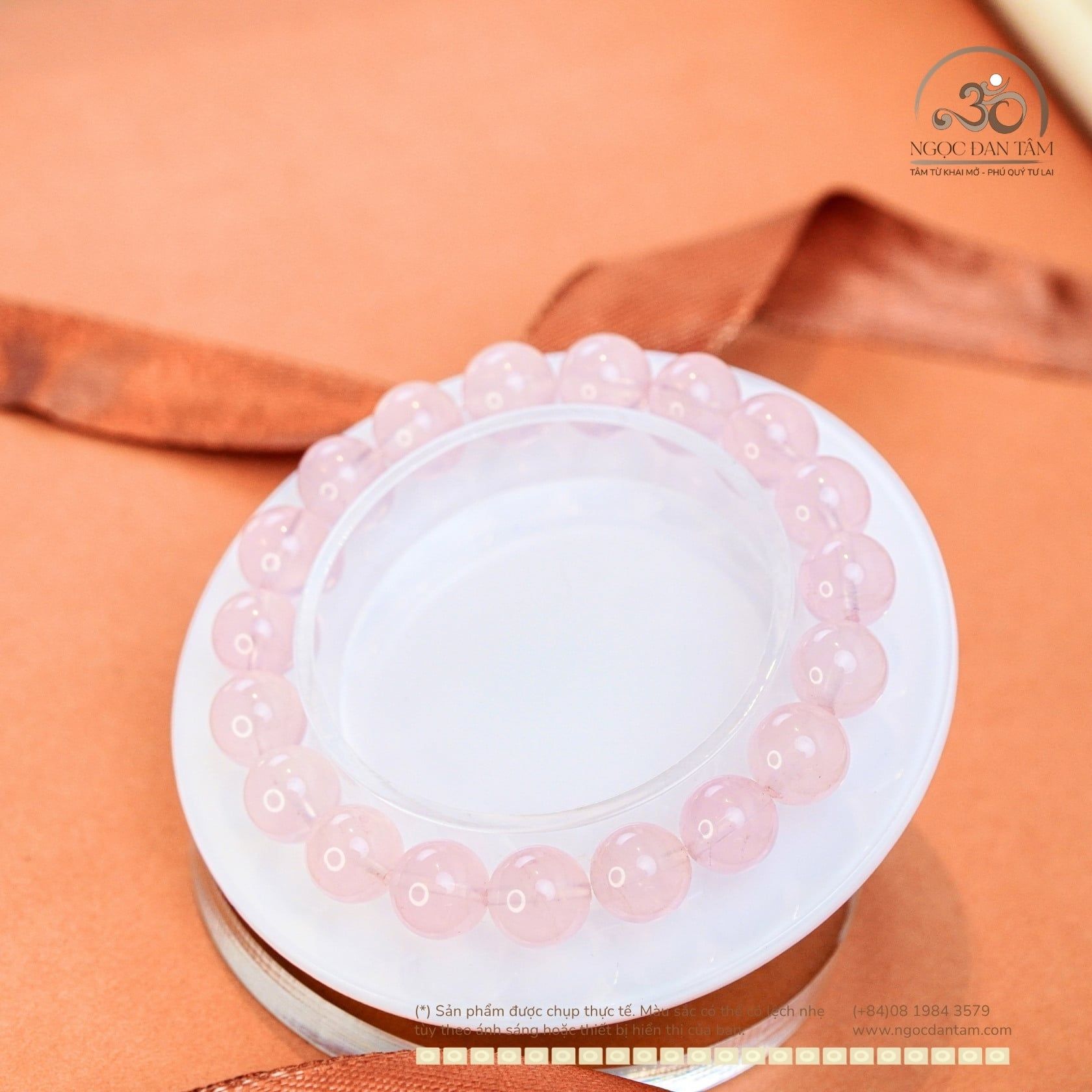  Vòng tay  Thạch Anh Hồng 10mm 8A 