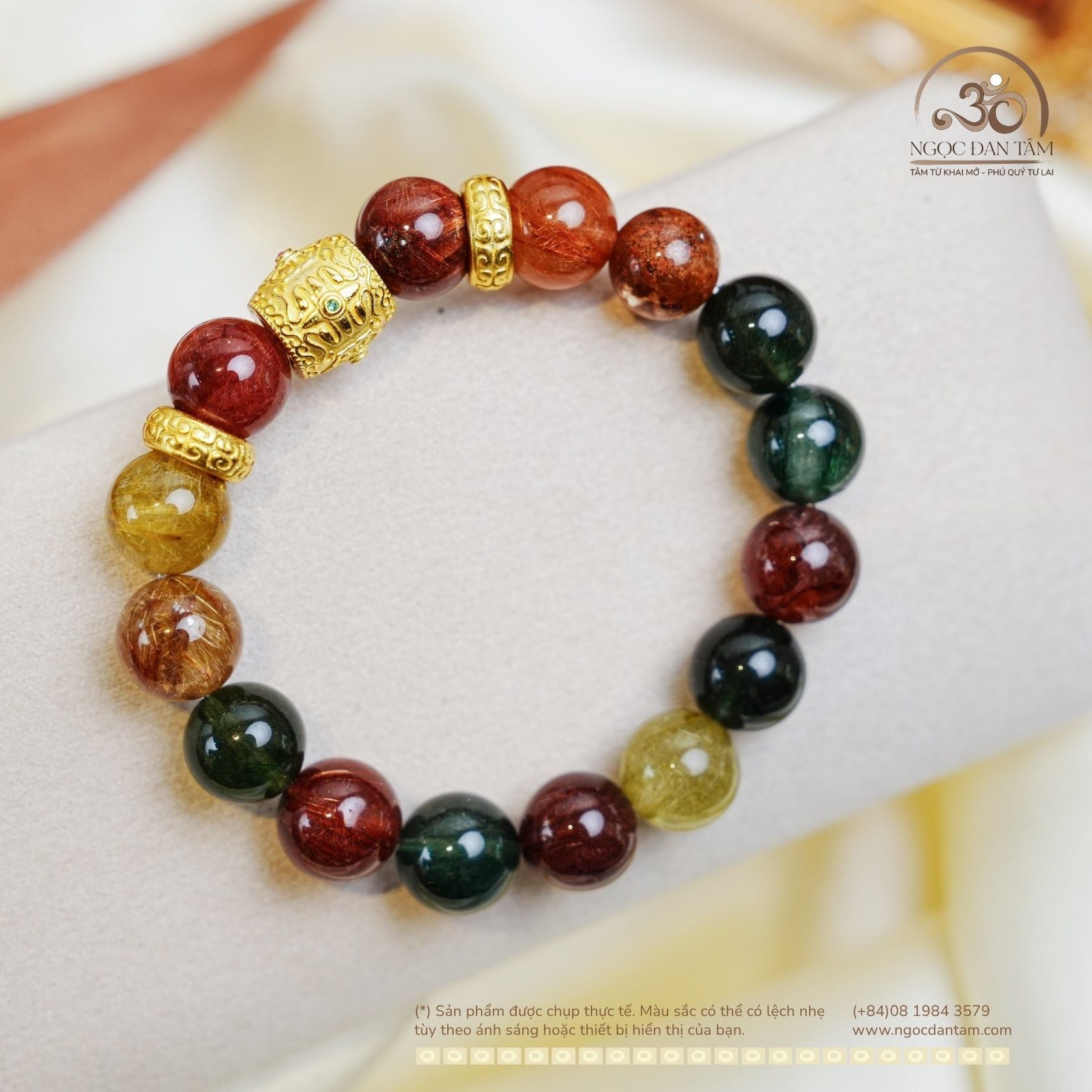  Vòng Tay Thạch Anh Tóc Hỗn Hợp 10mm 5A Phối Charm Tròn Bánh Xe 