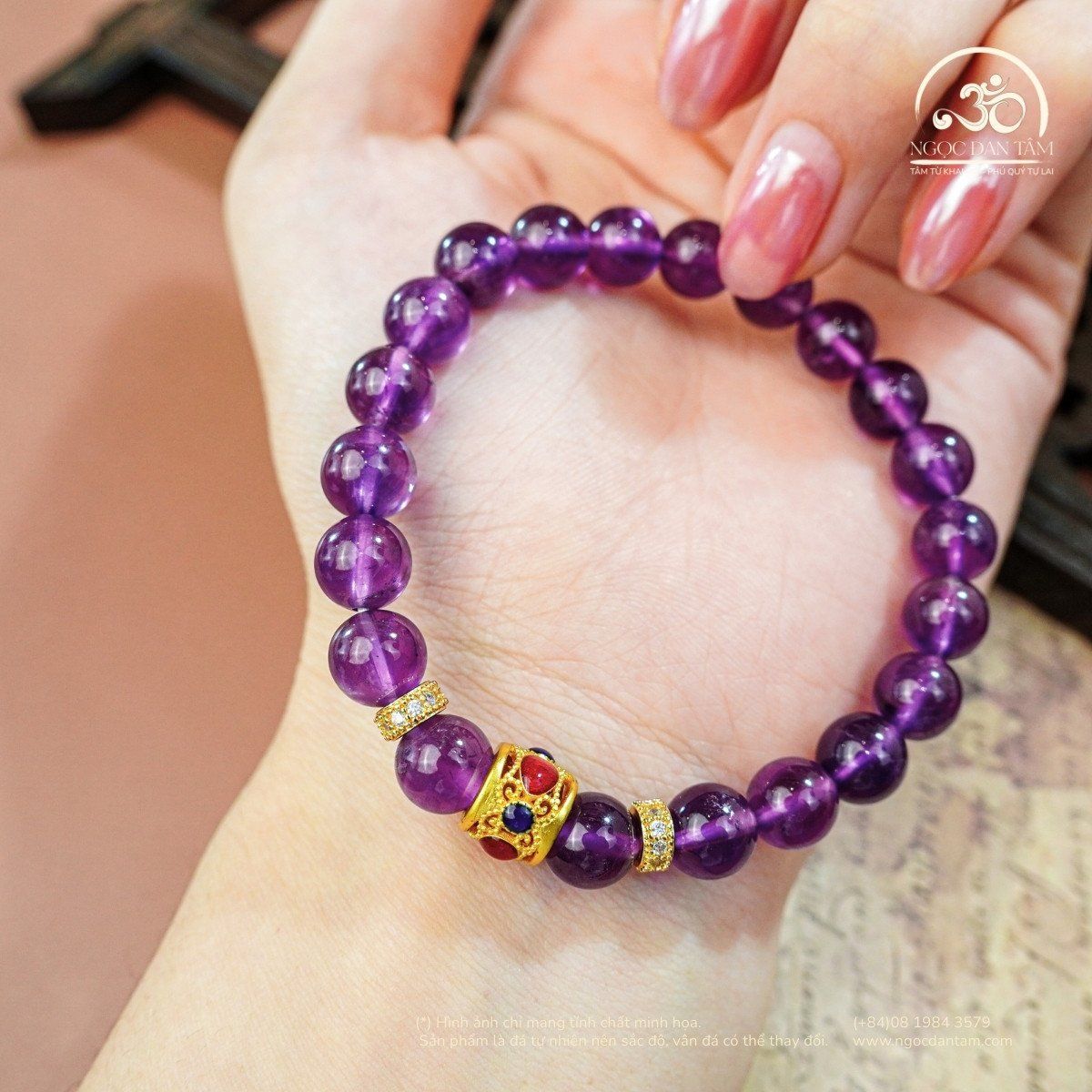  Vòng Tay Thạch Anh Tím 8mm 6A Phối Charm Vàng Đính Đá 