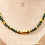  Vòng Cổ Ngọc Hòa Điền 7mm 2A Phối Charm Trụ Đài Chữ Om 