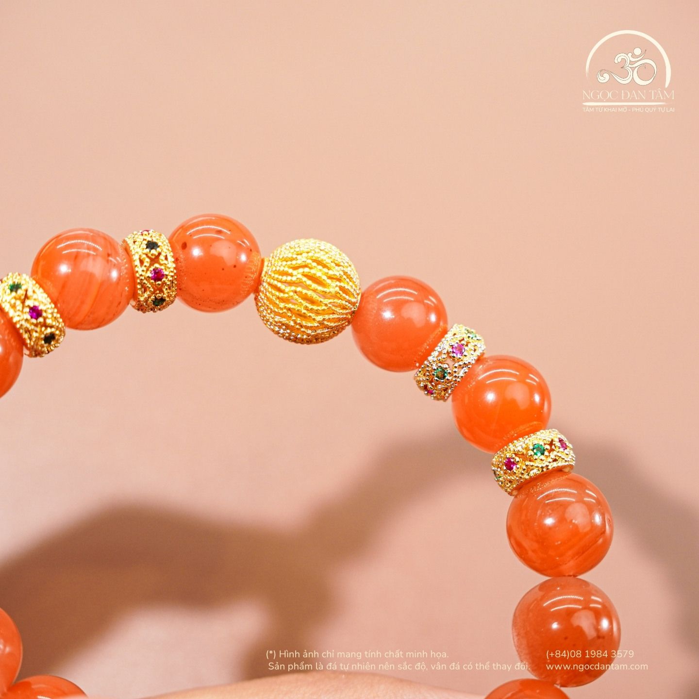  Vòng Tay Carnelian VIP 10mm 5A Phối Charm Lồng Đèn 