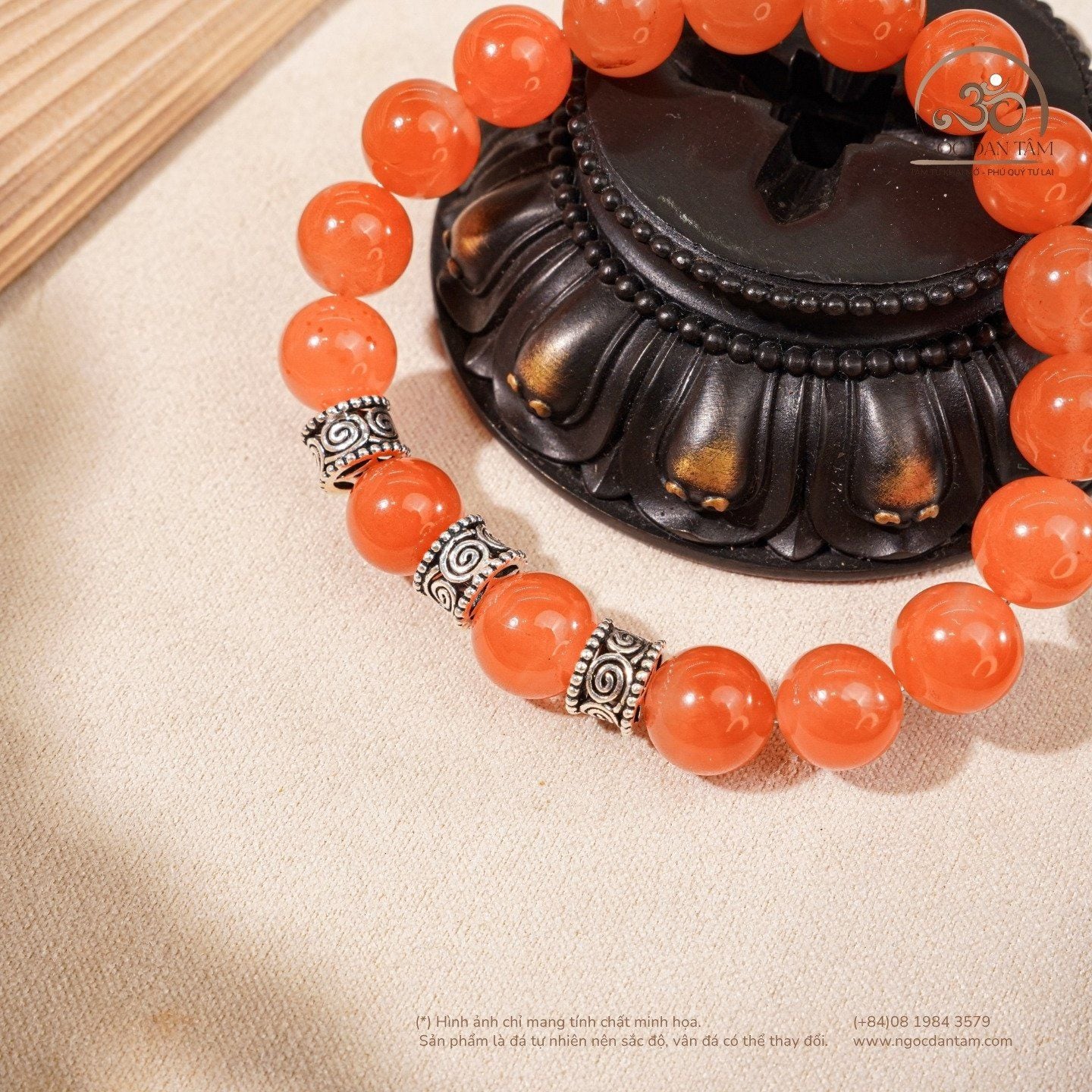  Vòng Tay Carnelian VIP 10mm 5A Phối Charm Bạc 