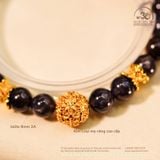  Vòng Tay Iolite 8mm 2A Phối Charm Tròn Hoa Đính Đá 