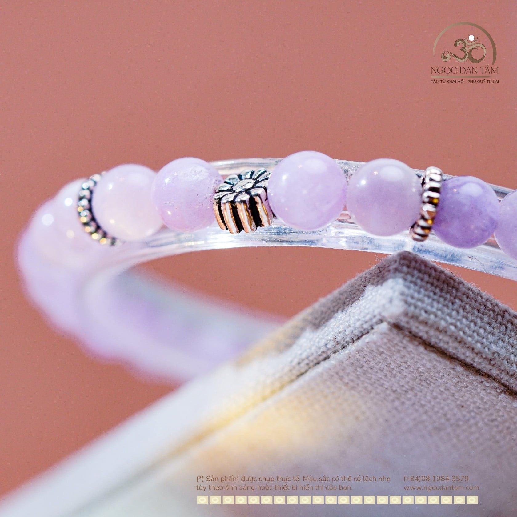 Vòng Tay Đá Kunzite 6mm 3A Phối Charm Đệm Hoa Cúc 