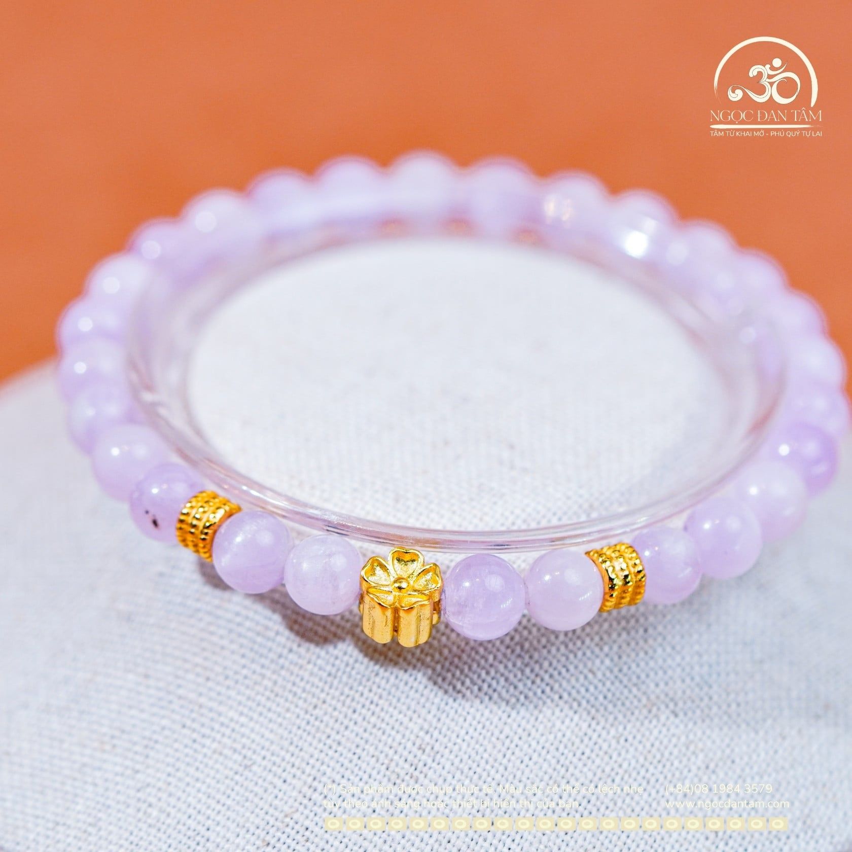  Vòng Tay Đá Kunzite 6mm 3A Phối Charm Hoa Mai 