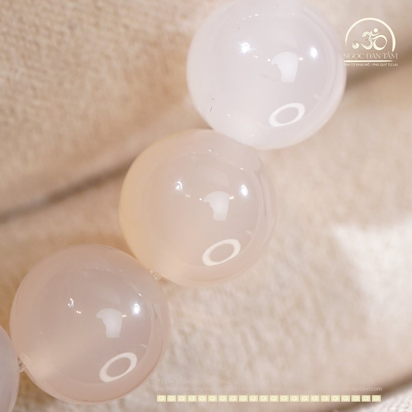  Vòng Tay Đá Mã Não Trắng 10mm 