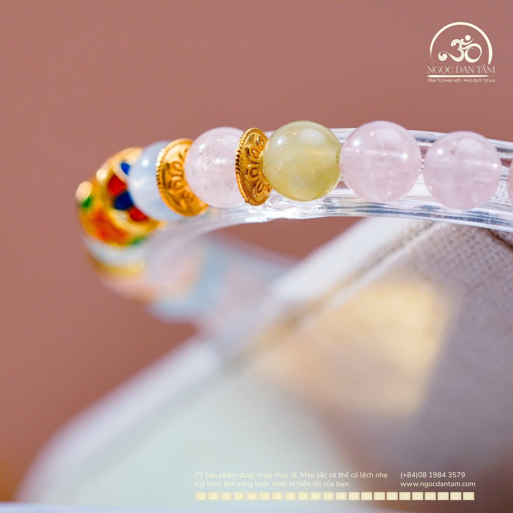  Vòng Tay Đá Morganite 6mm 3A Phối Charm Hoa Đa Sắc 