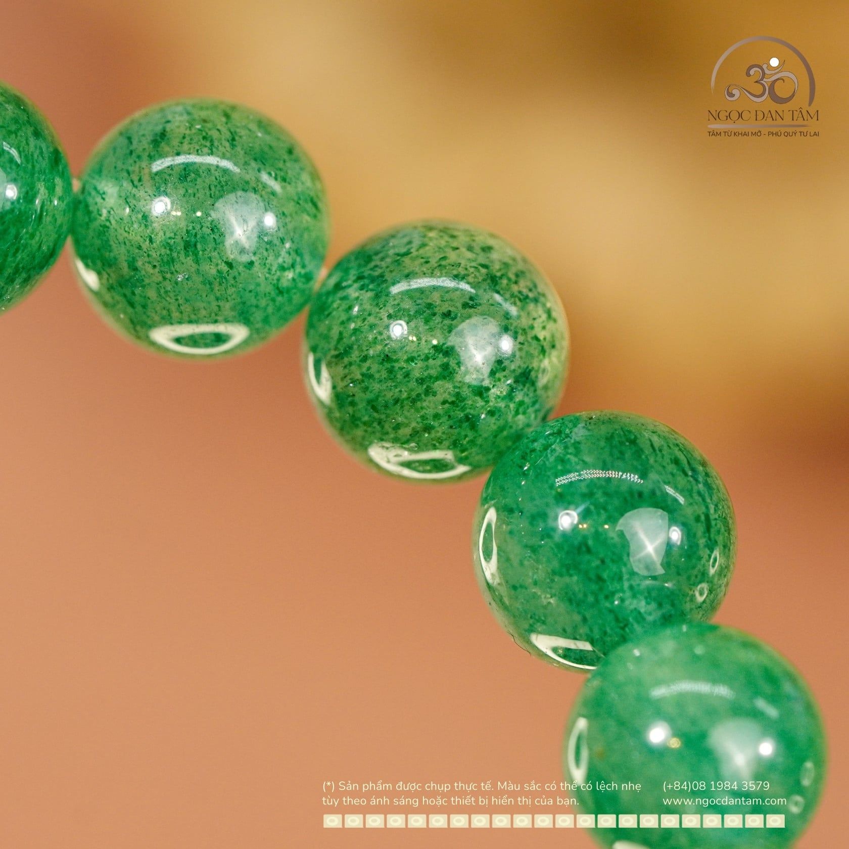  Vòng Tay Dâu Tây Xanh 8mm 5A 