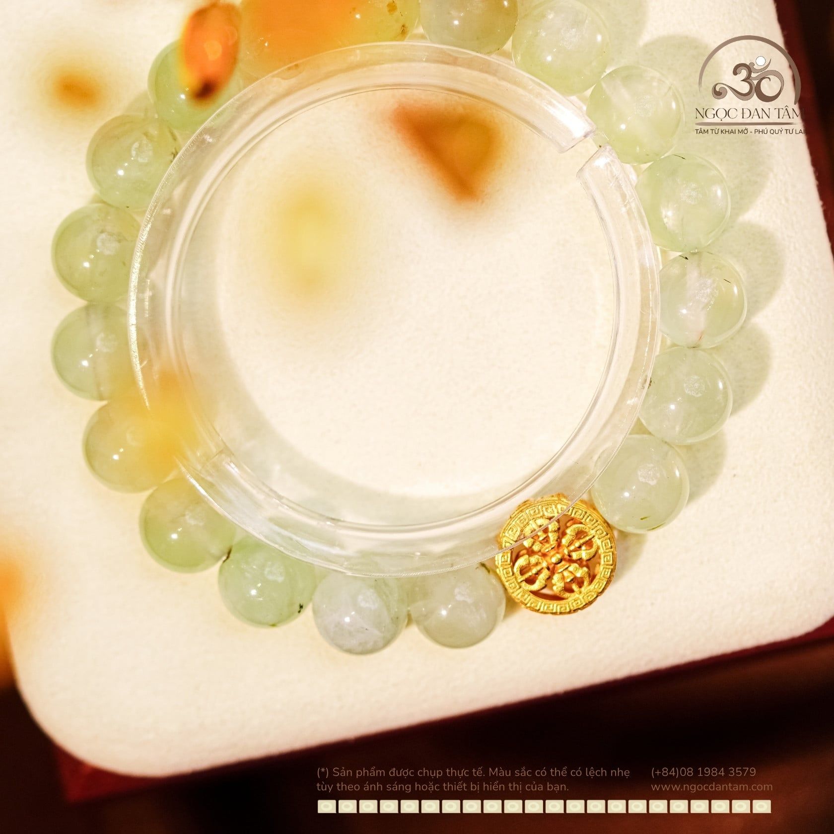  Vòng Tay Đá Prehnite 10mm 2A Phối Charm Bánh Xe Pháp Luân 