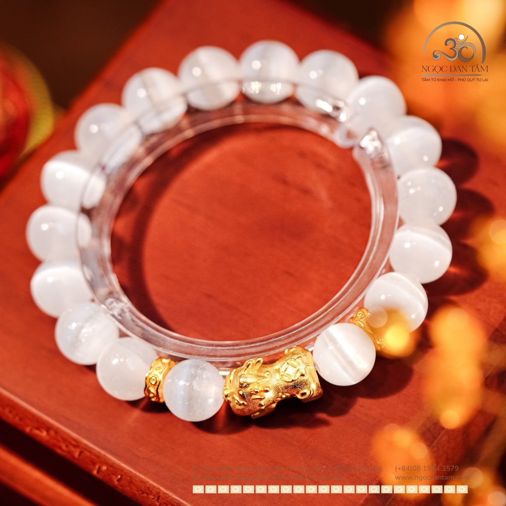  Vòng Tay Đá Selenite 10mm 2A Phối Charm Tỳ Hưu 