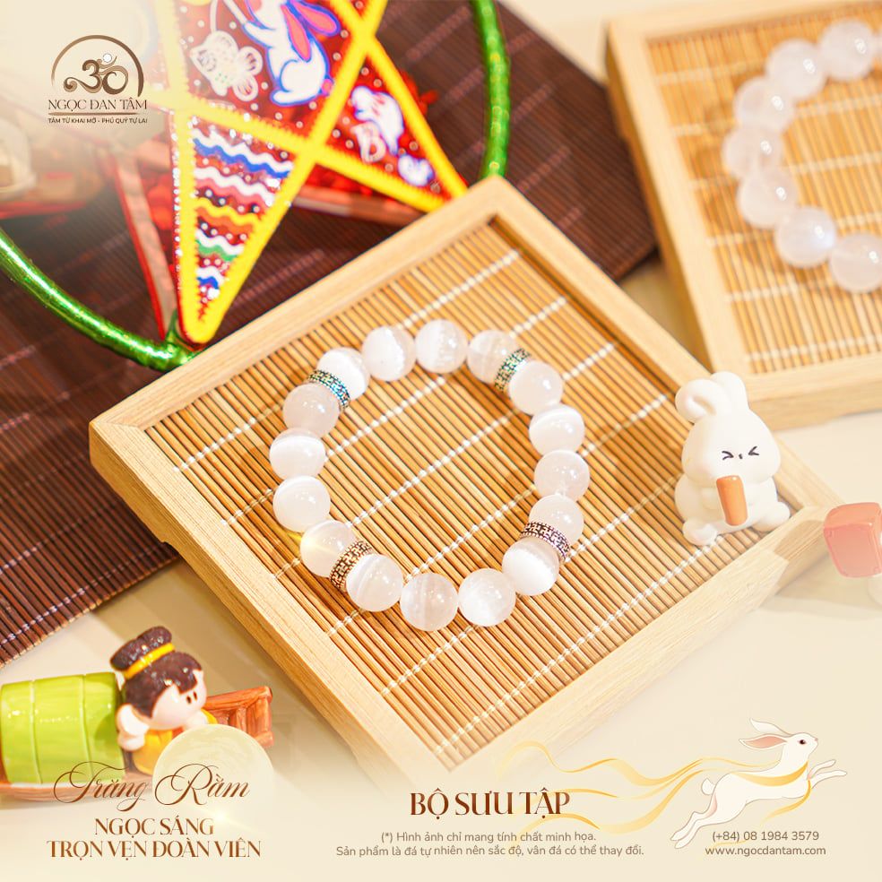  Vòng Tay Selenite Hối Charm Bạc Chữ Vạn 