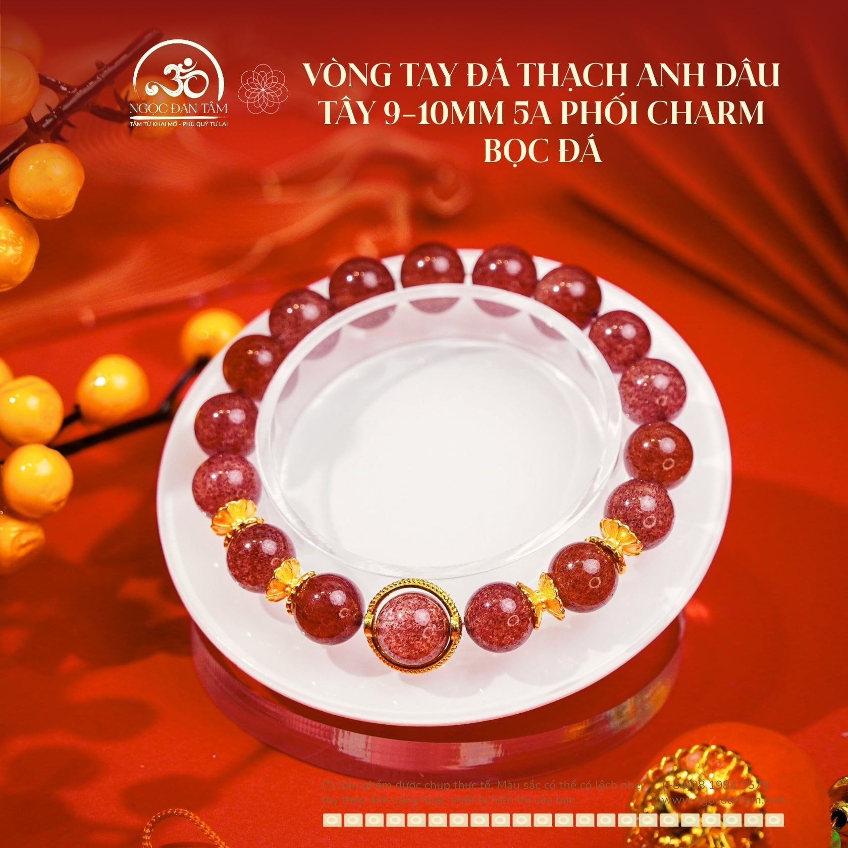  Vòng Tay Dâu Tây 9-10mm 5A Phối Charm Bọc Đá 