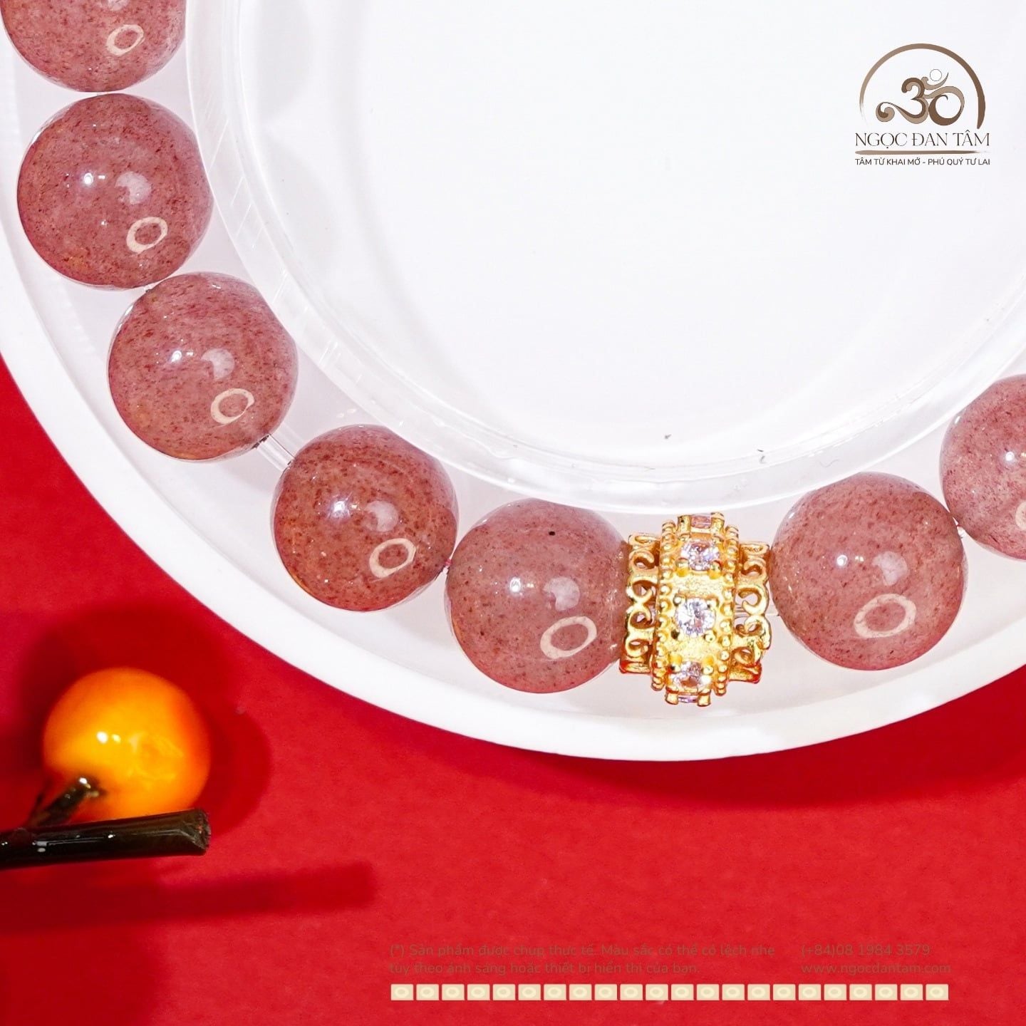  Vòng tay Thạch Anh Dâu Tây 10mm 2A Phối Charm Trụ Tròn Đính Hạt Xanh Mạ Vàng 