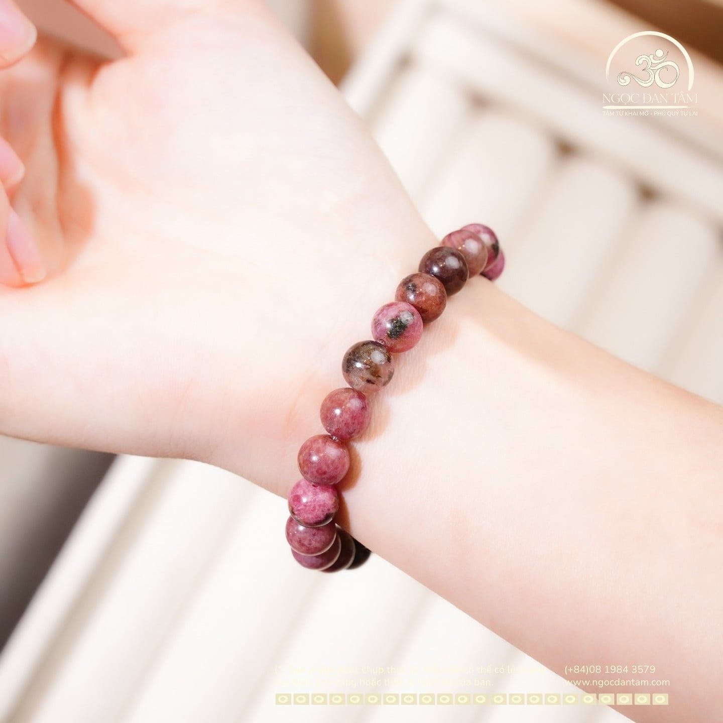  Vòng Tay Đá Thulite 8mm 2A 