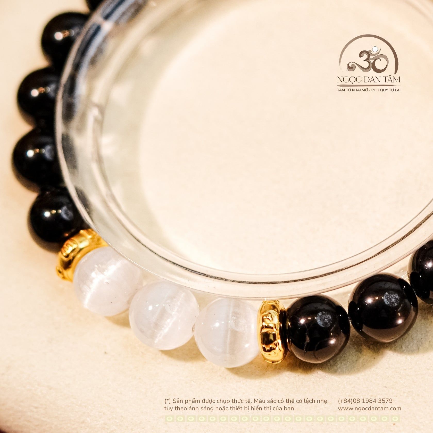  Vòng Tay Tourmaline Đen 8mm 2A, Đá Selenite 8mm 3A Phối Charm Tròn Lục Tự 