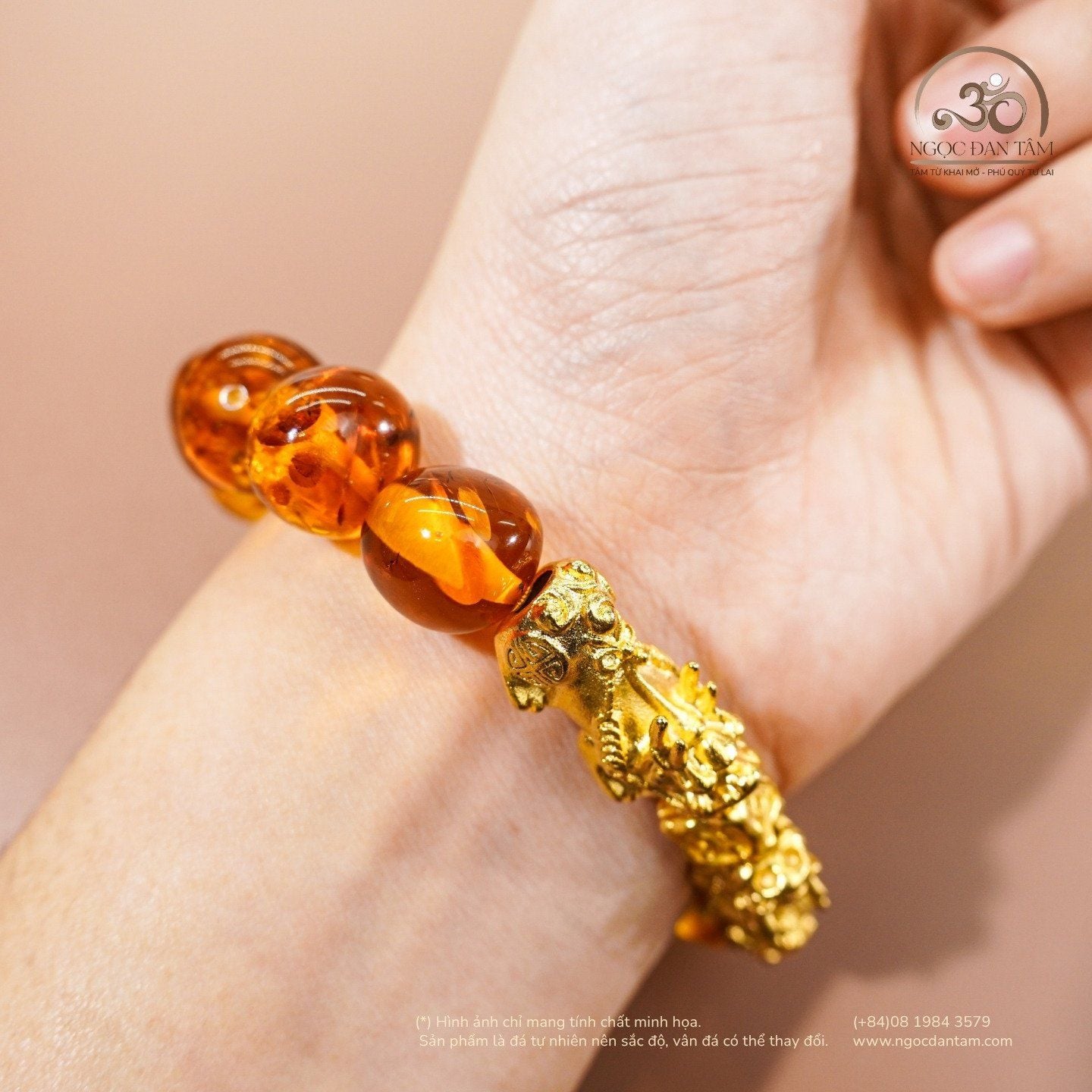  Vòng Tay Hổ Phách Phối Tỳ Hưu 13mm - 14mm 