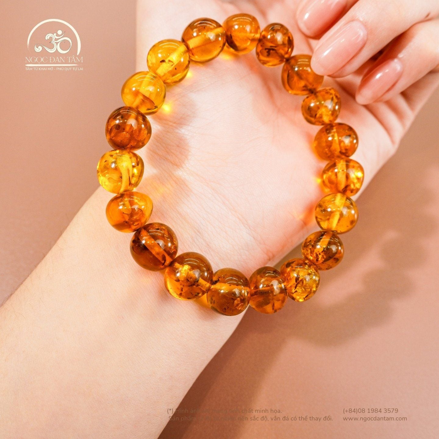  Vòng Tay Hổ Phách Cognac Vô Định Hình 17gram 