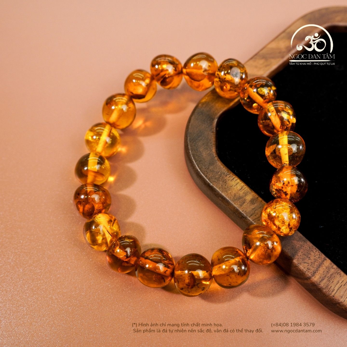  Vòng Tay Hổ Phách Cognac Vô Định Hình 17gram 