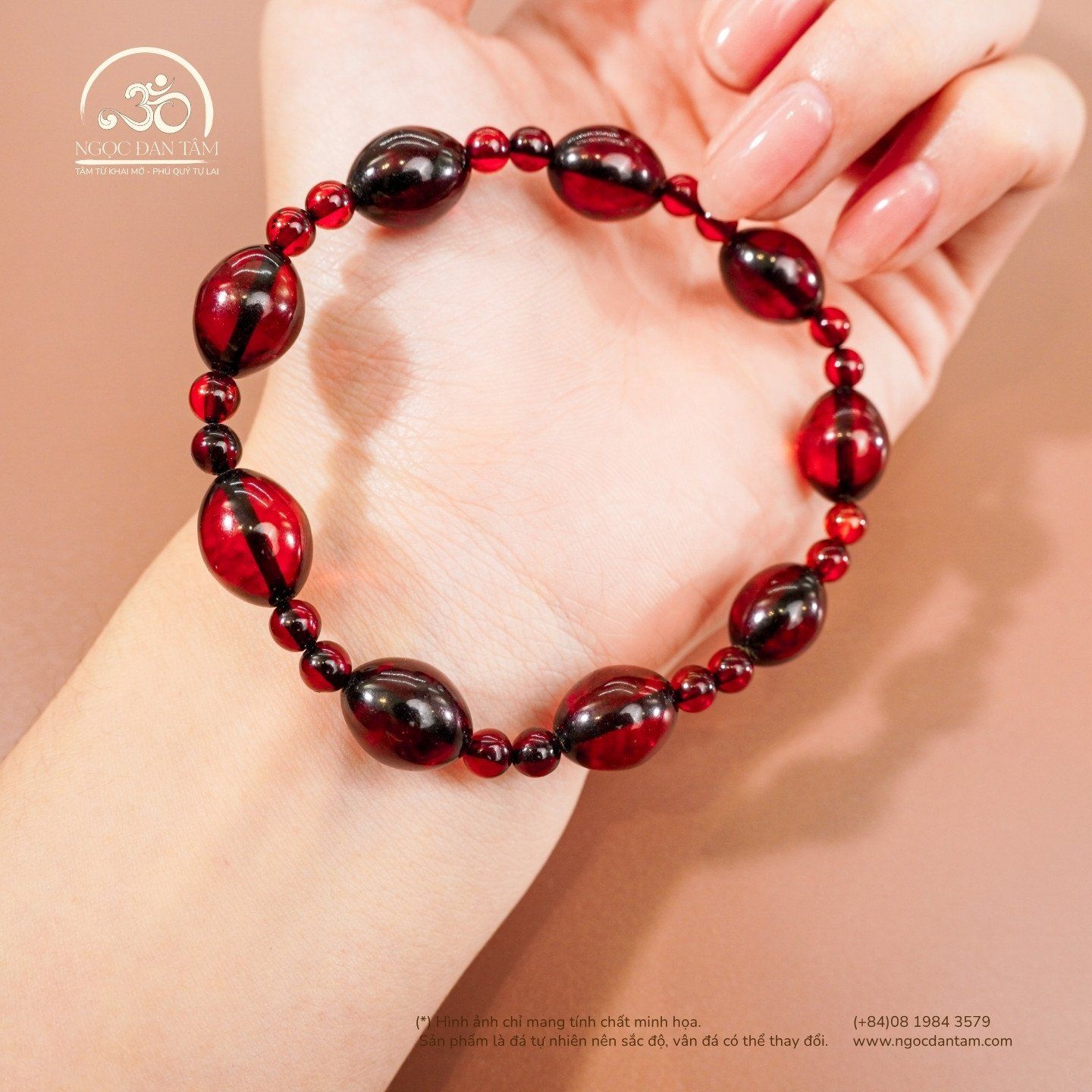  Vòng Tay Huyết phách Oliu Phối Hạt Tròn 8gram 
