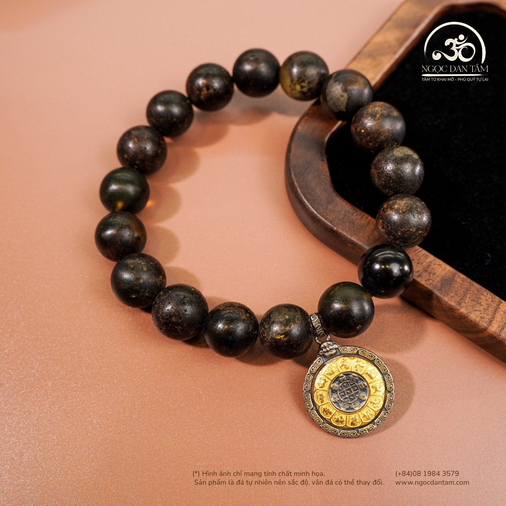  Vòng Tay Hổ Phách Rêu Cổ Đại 12mm 22gram 